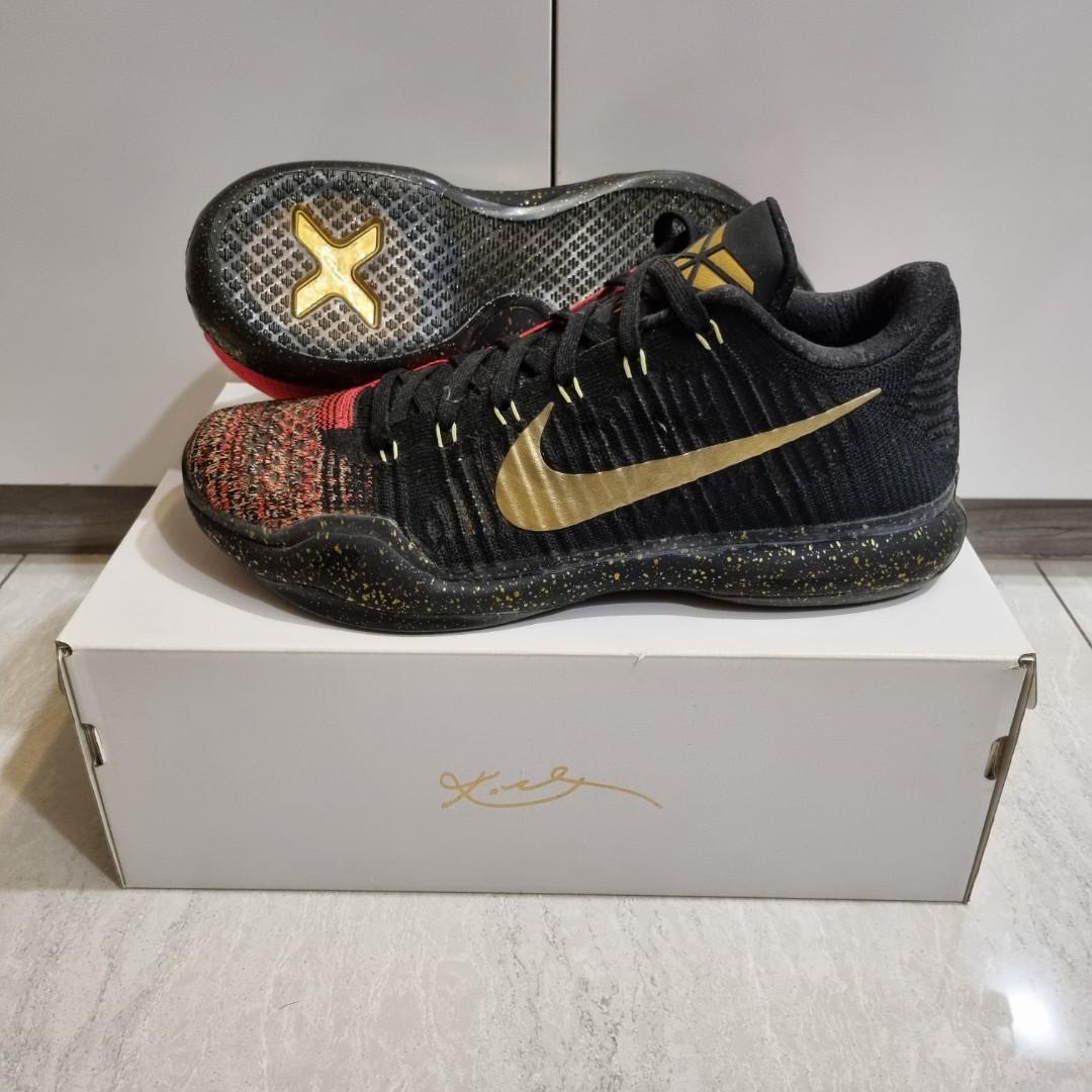 Kobe outlet x xmas