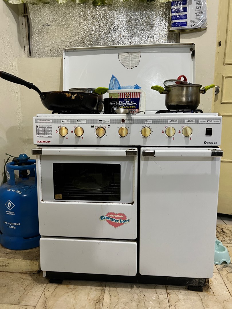La germania gas range with gas oven. TV Home Appliances