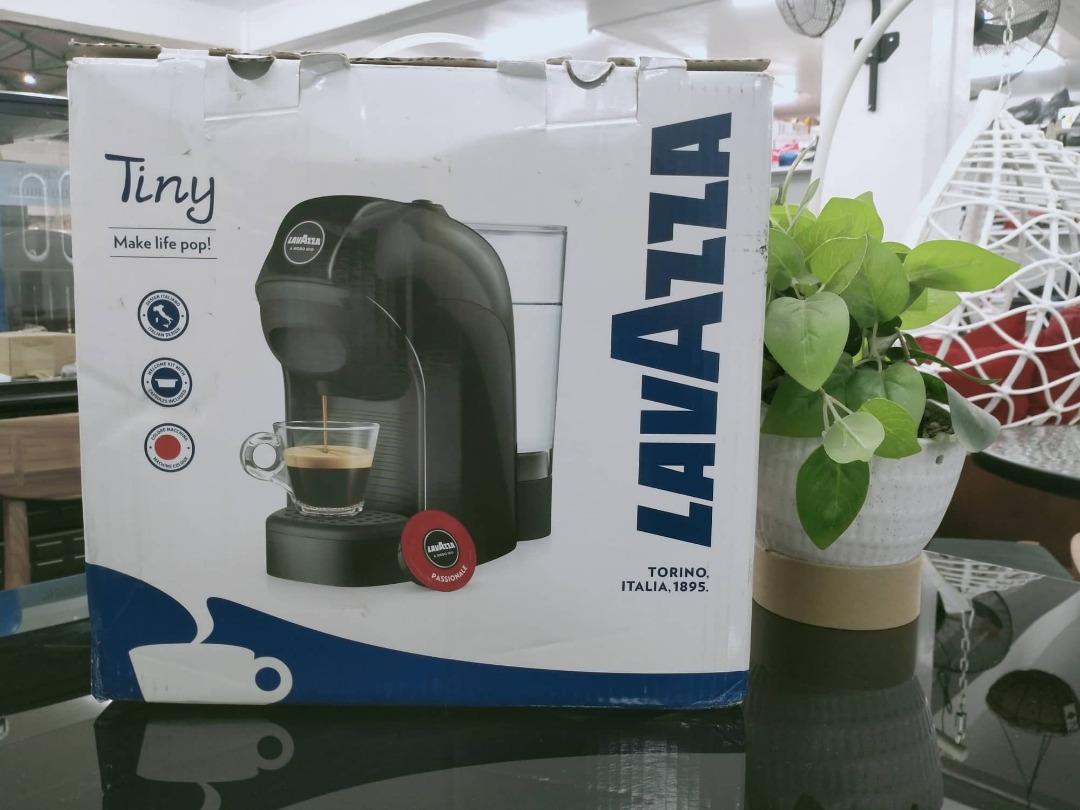 Lavazza Tiny Capsule Coffee Machine, TV & Home Appliances, Kitchen