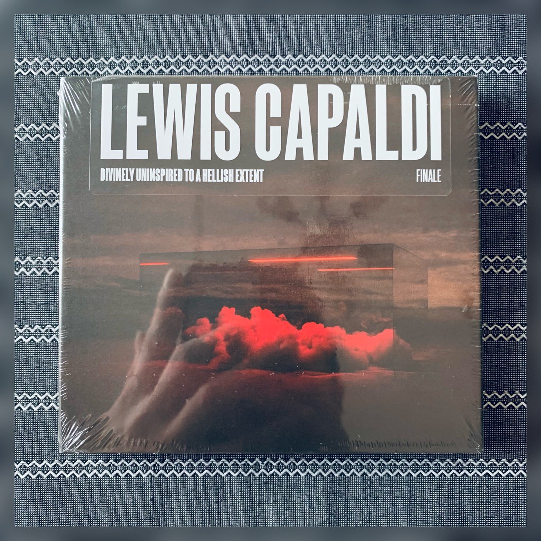 LEWIS CAPALDI - DIVINELY UNINSPIRED TO A HELLISH EXTENT