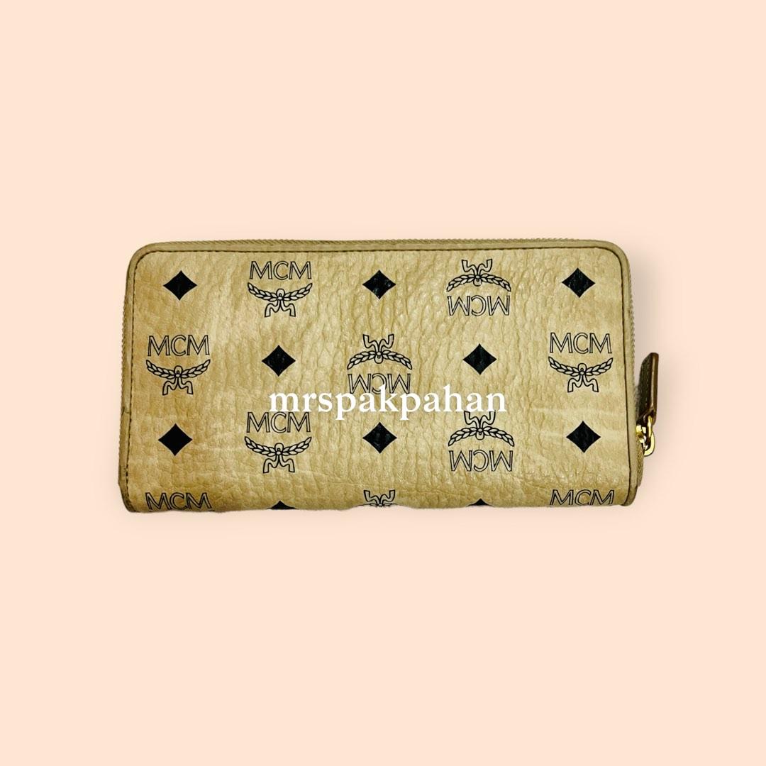 Mcm eddie on sale kang wallet