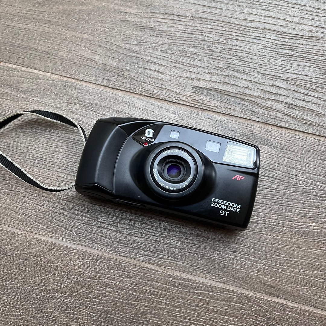 Minolta Freedom Zoom 9T Point & Shoot [35mm Film Camera], Photography