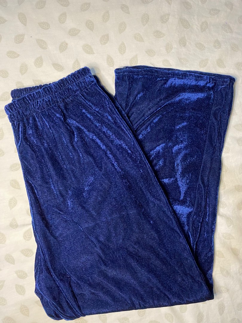 Navy Blue Velvet Pants, Women's Fashion, Bottoms, Other Bottoms on Carousell