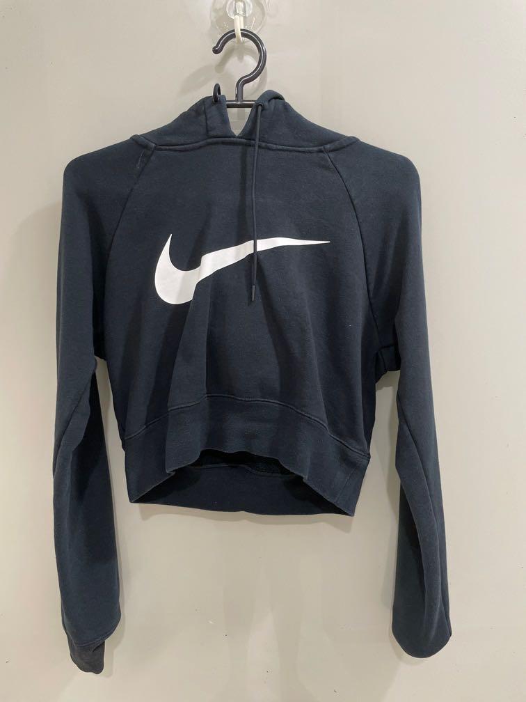 Black nike crop top hoodie hotsell