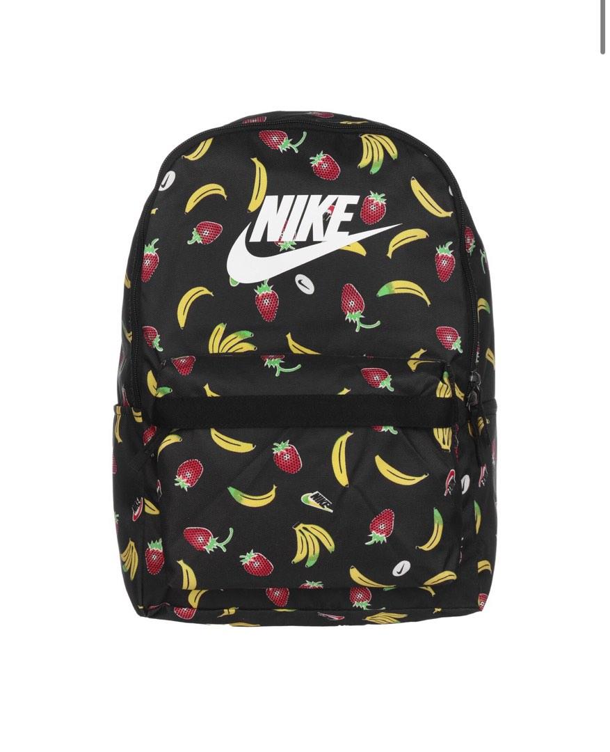 nike banana bag