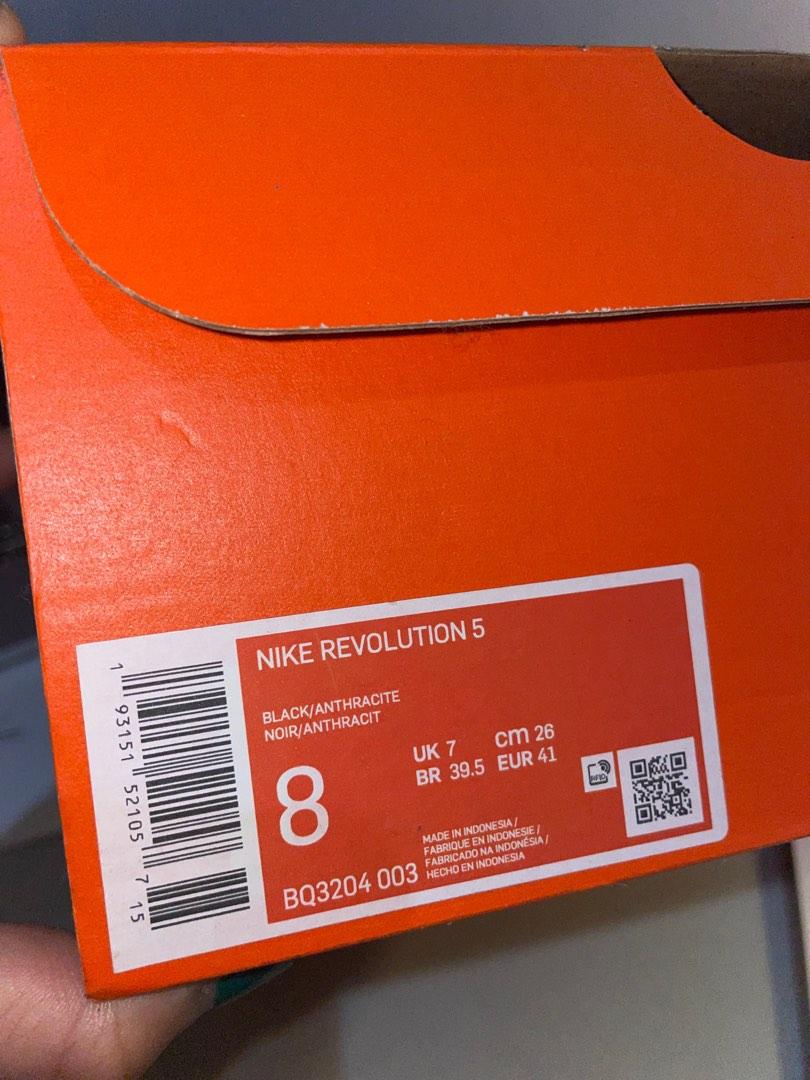 Nike Running Shoes Fesyen Pria Sepatu Sneakers Di Carousell nike-running-shoes-fesyen-pria-sepatu-sneakers-di-carousell