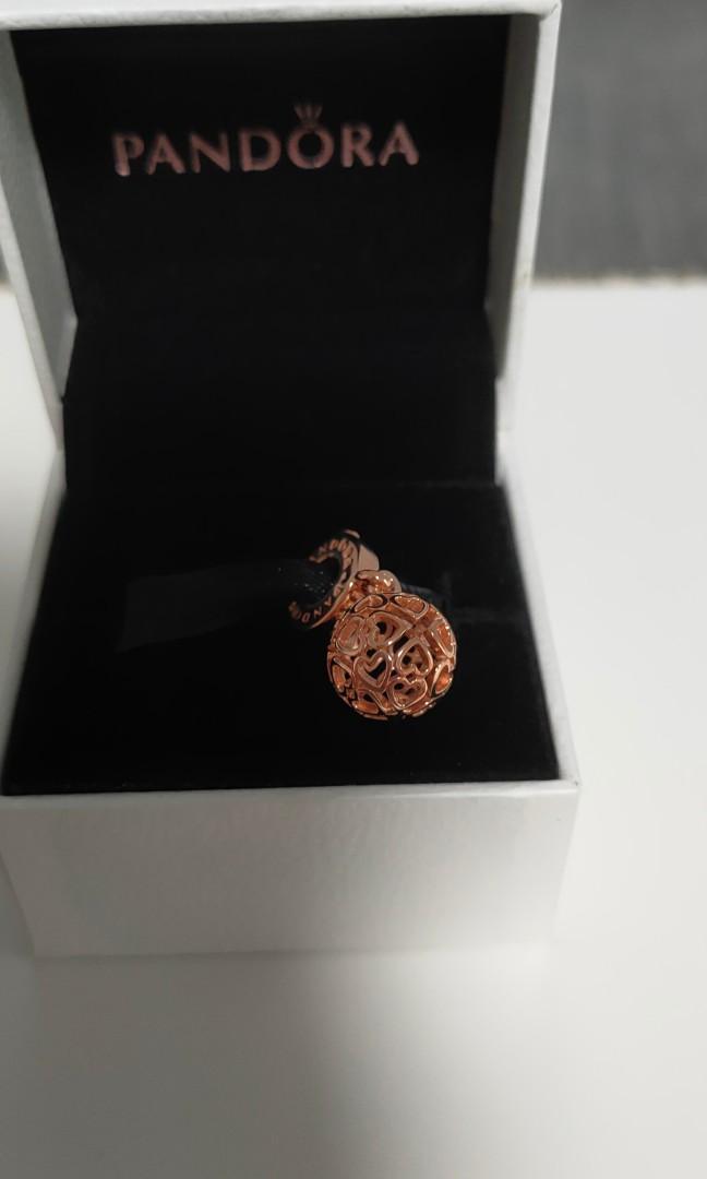 Pandora Dangle Charms, Women's Fashion, Jewelry Organisers