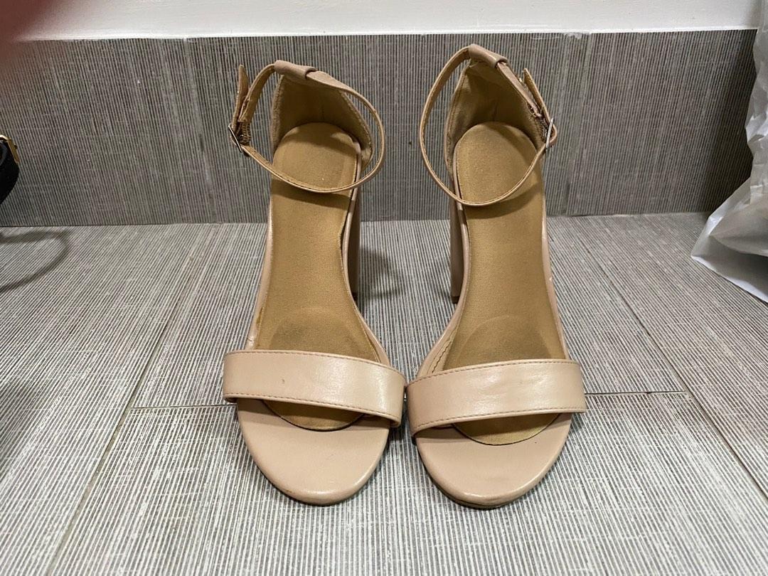 classic nude heels