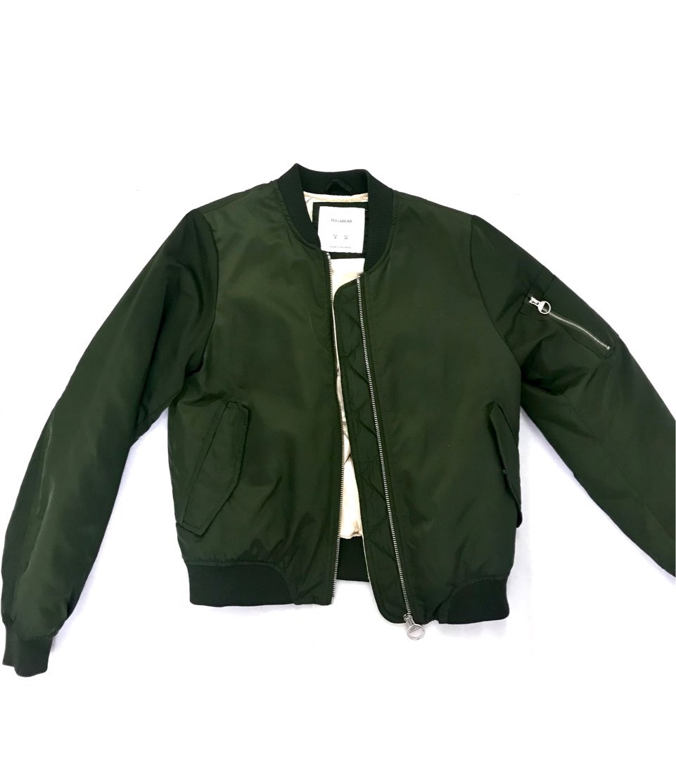 PULL BEAR Olive Green Bomber Jacket Men s Fashion Coats