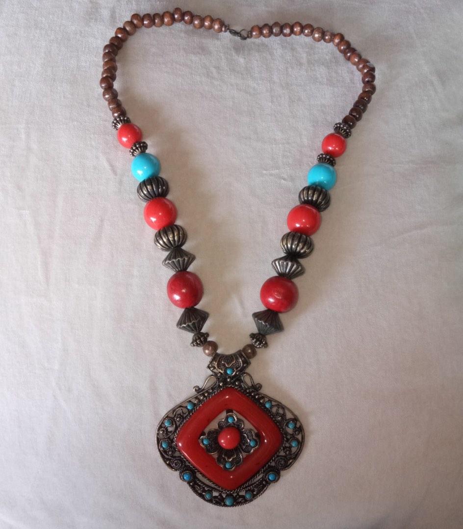 Red and blue long necklace Women s Fashion Jewelry Organisers