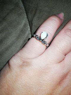 Size 6 silver teardrop ring