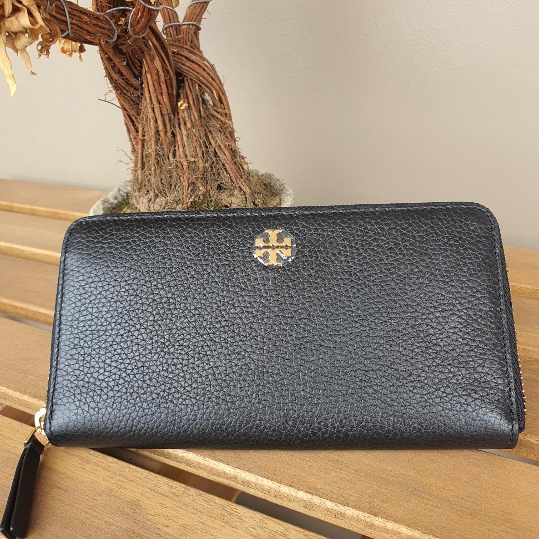 Tory Carter Continental Wallet, Women's Fashion, Bags & Wallets, Wallets &  Card holders on Carousell