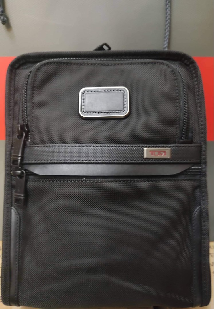 TUMI ORGANIZER TRAVEL TOTE, Women's Fashion, Bags & Wallets, Crossbody