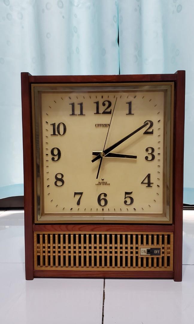 Vintage Wall Clock/not working, Furniture & Home Living, Home Decor