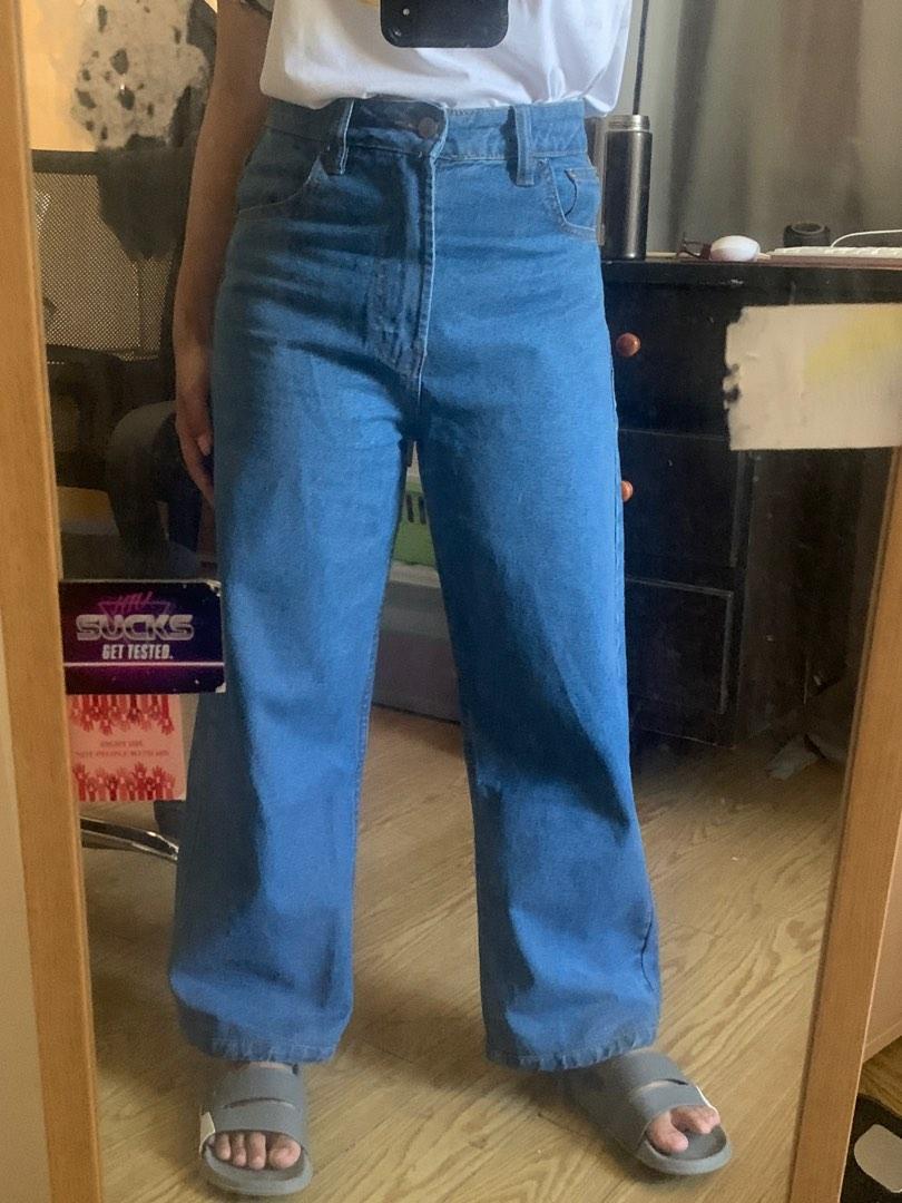 Wide-leg high-waist blue denim jeans, Women's Fashion, Bottoms, Jeans ...