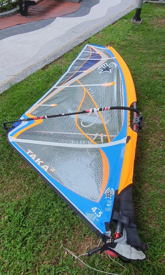 Windsurf Sail Ezzy Taka2 and mast, Sports Equipment, Other Sports