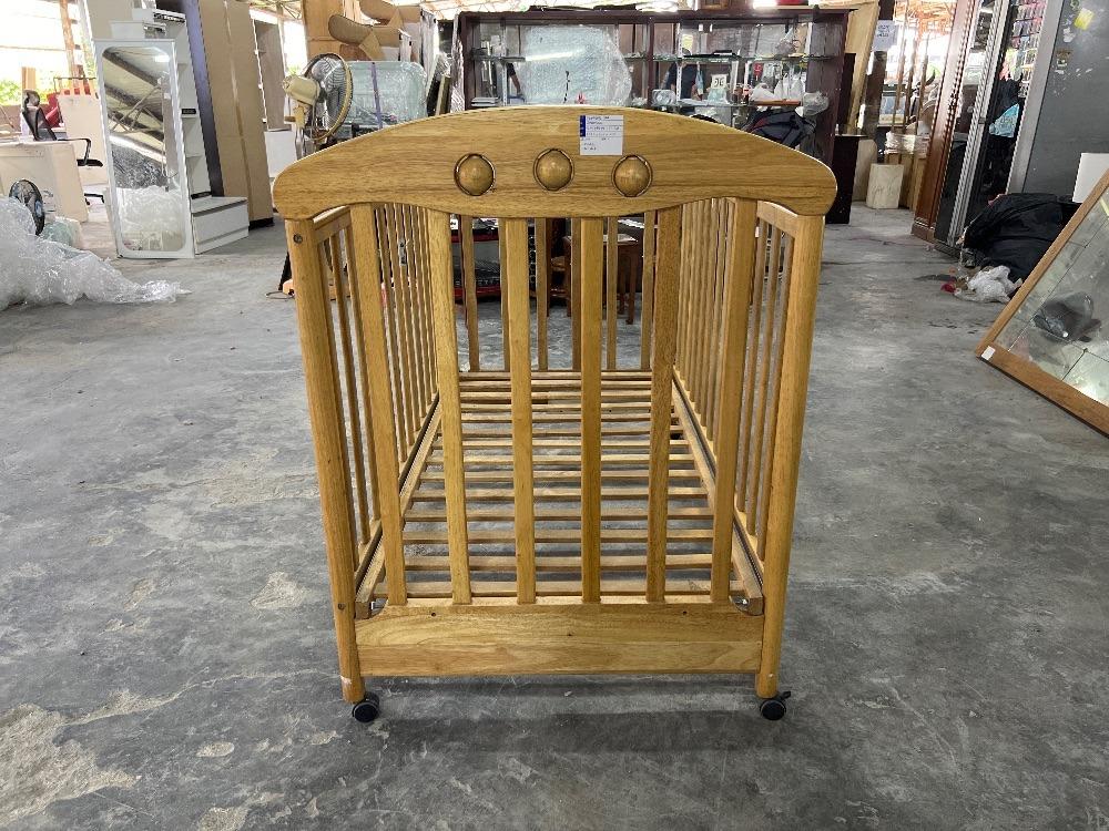 Wooden Baby Cot with Wheels / Katil Bayi Kayu dengan Roda, Babies