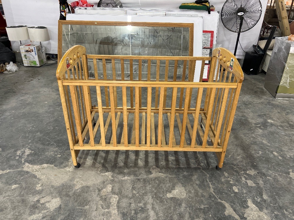 Wooden Baby Cot with Wheels / Katil Bayi Kayu dengan Roda, Babies ...