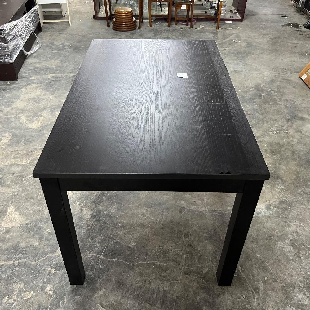 Wooden Rectangular Dining Table Black Colour / Meja Makan Kayu Segi ...