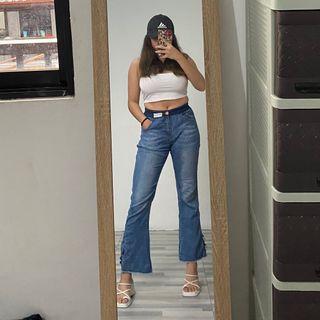 26”-28” Highwaisted Denim Flare Jeans