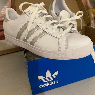ADIDAS Coast Star. Baru sekali pake