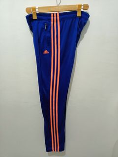 (Category: ) located in . Submitted by thrifted.yan (Listing ID 1186057224, Image 1). Description: .