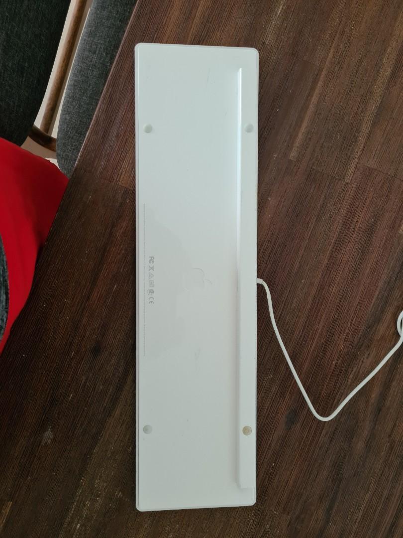 Apple's Magic keyboard with USB cable, Computers & Tech, Parts