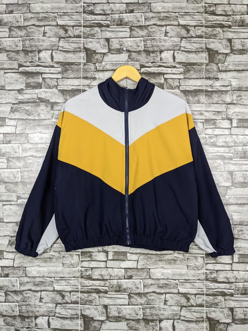 baju windbreaker