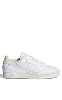 (Category: ) located in . Submitted by jasxcloset (Listing ID 1185956560, Image 1). Description: .