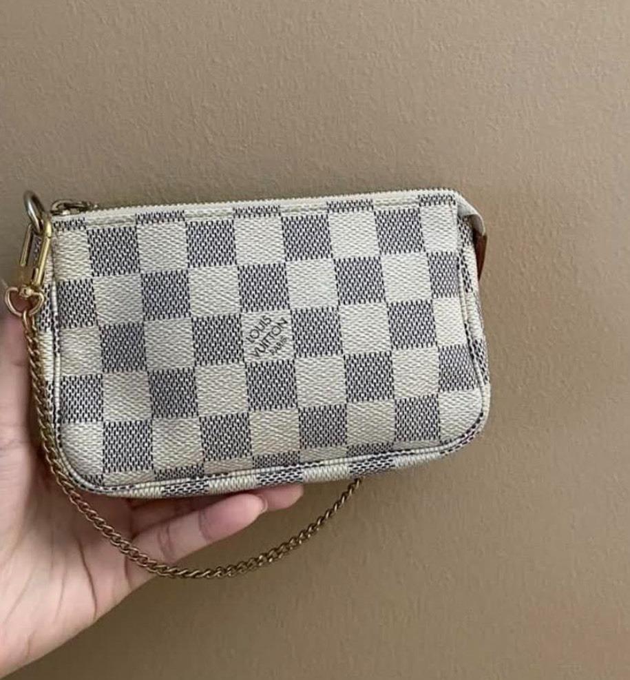 Lv mini pochette damier azur discount