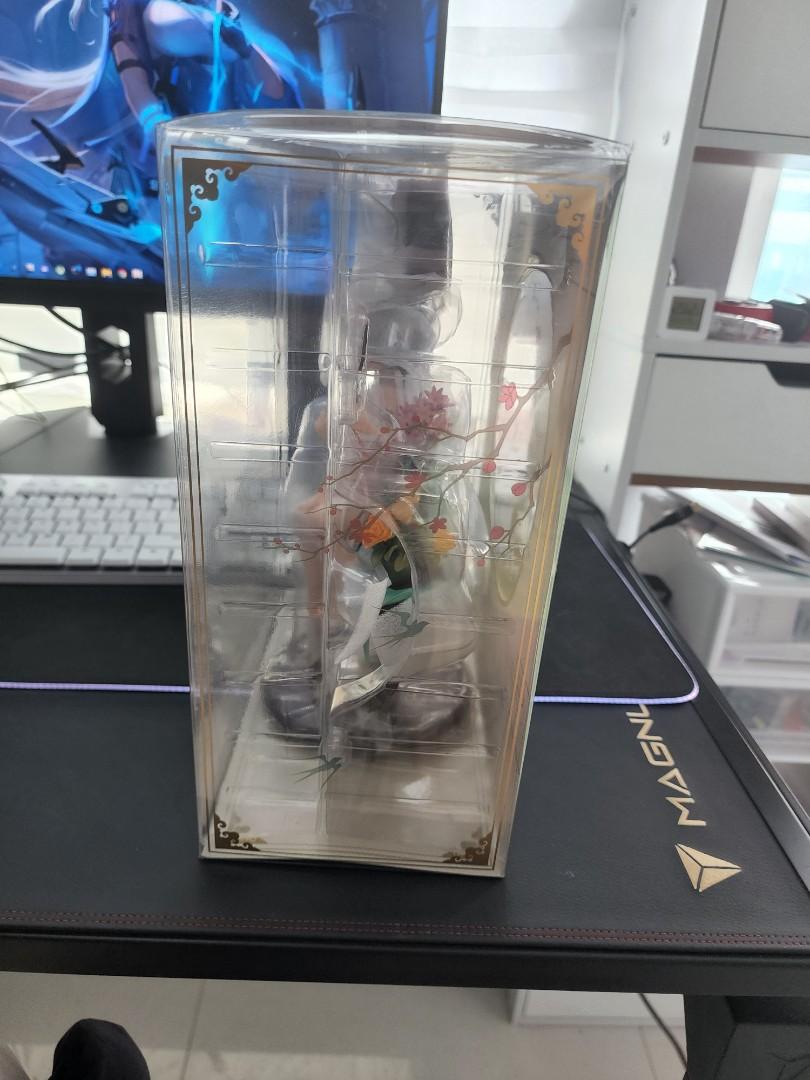 BNIB Vocaloid Shaohua Hatsune Miku 1/7 sacle figure Myethos. With free