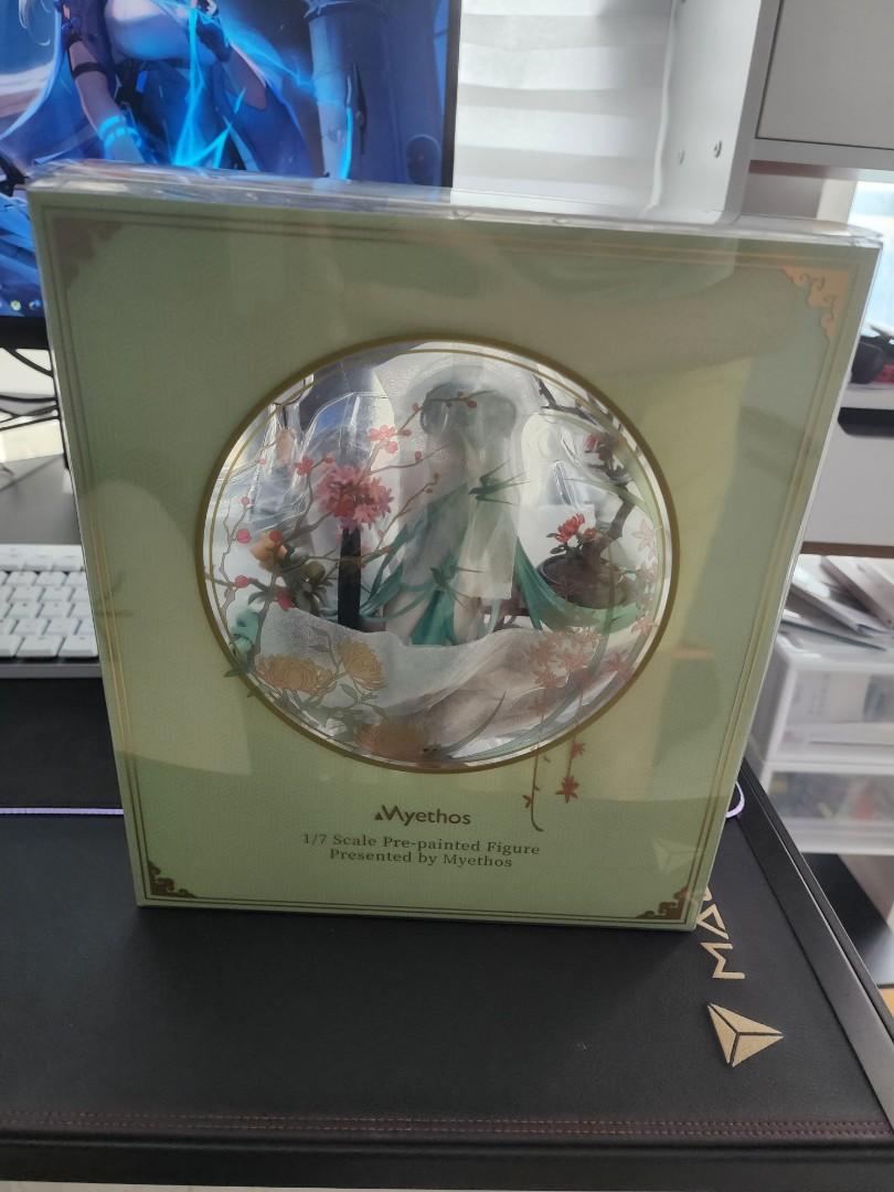 BNIB Vocaloid Shaohua Hatsune Miku 1/7 sacle figure Myethos. With free