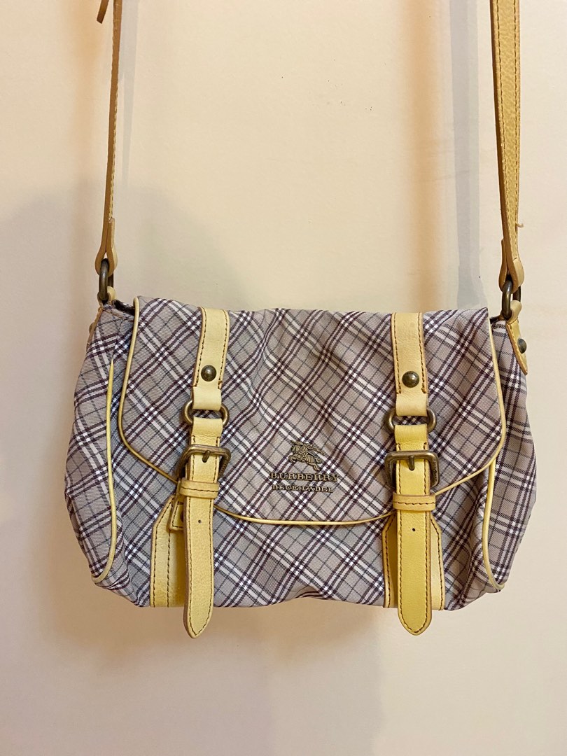 Burberry blue sale label crossbody bag