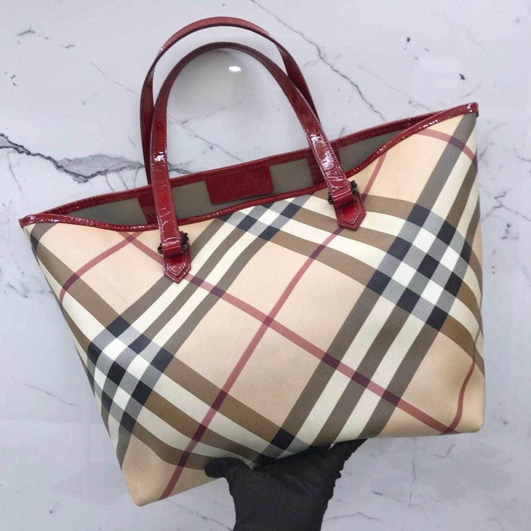 Burberry pvc tote shop
