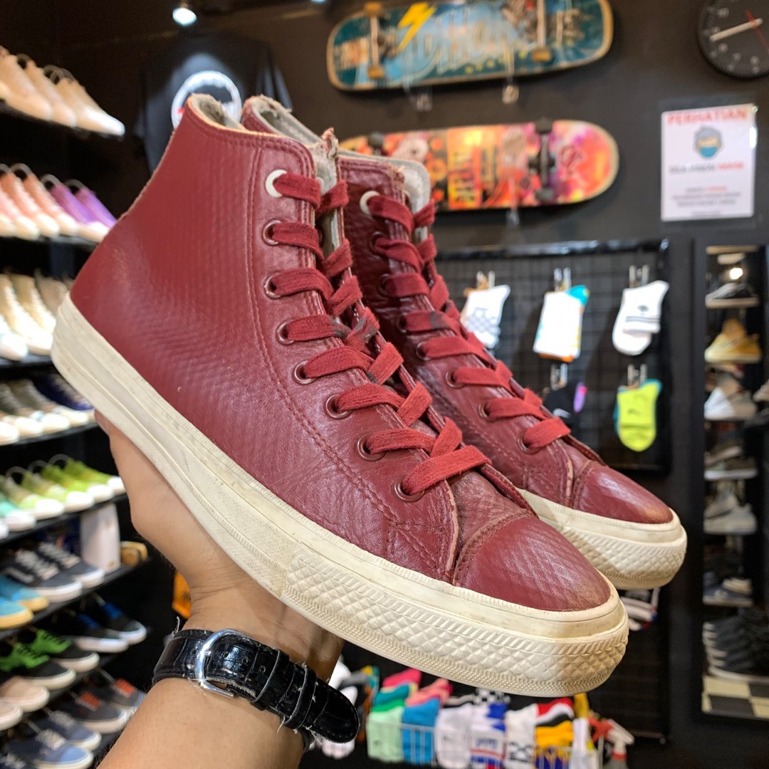 Chuck taylor ii retailers hotsell
