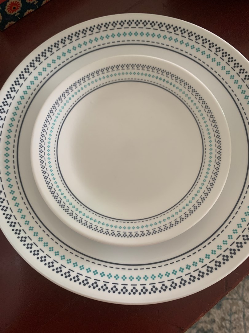 FREE DELIVERY Corelle Dinner Set FREE small Ikea bowls, Furniture & Home Living, Kitchenware