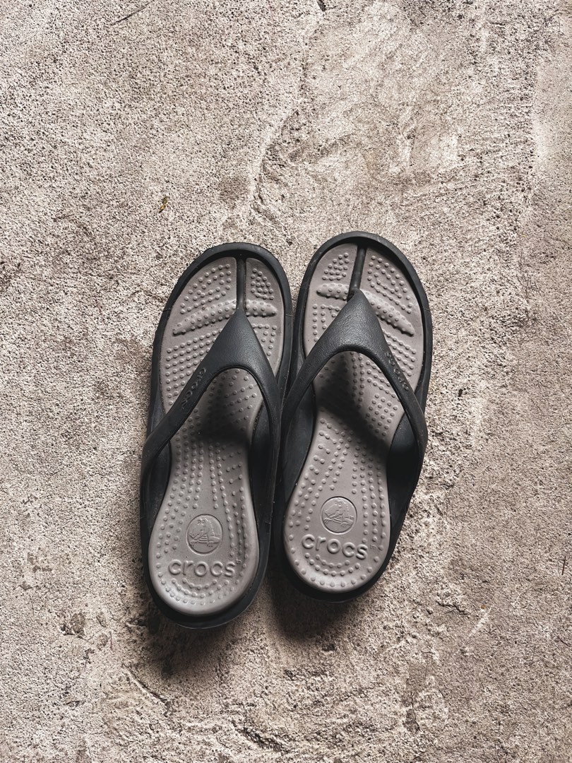 Athens crocs clearance discount uk