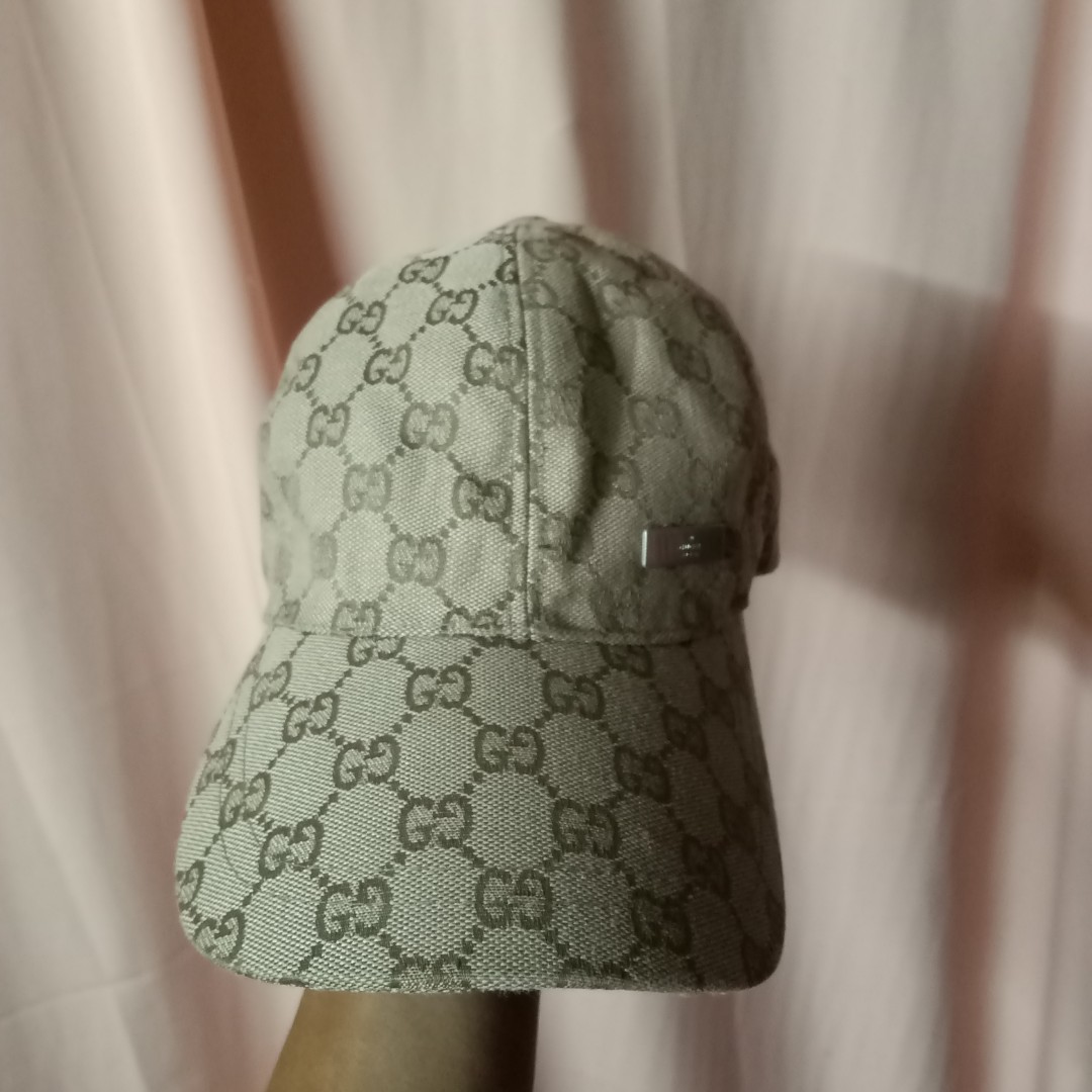 gucci dadhat, Men's Fashion, Watches & Accessories, Caps & Hats on Carousell