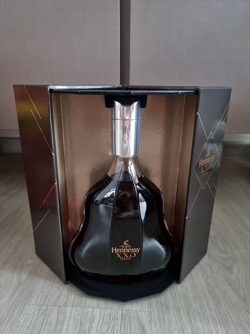 Hennessy X.X.O. Cognac Hors D'Age (1000 mL), Food & Drinks, Alcoholic  Beverages on Carousell