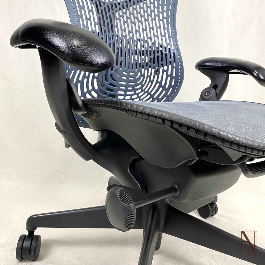 Herman miller mirra 1, Furniture & Home Living, Office Furniture & Fixtures on Carousell
