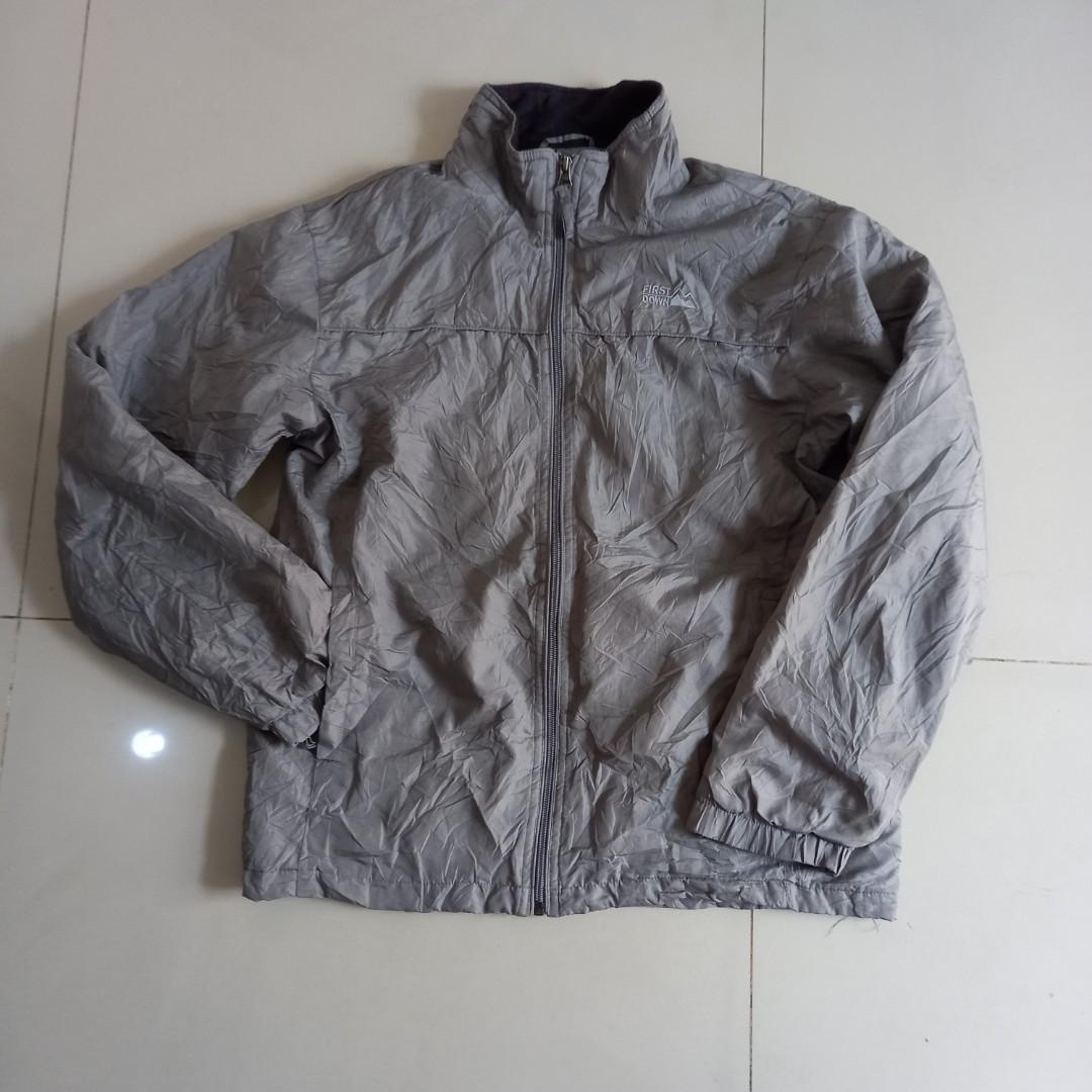 jaket first down