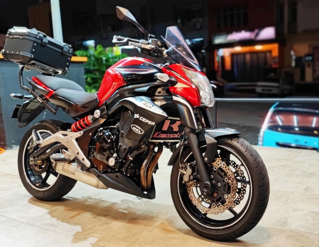 Er6n touring top