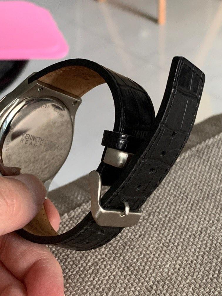 Reaction watch online