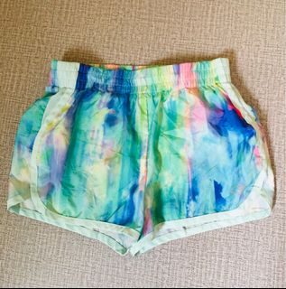 (Category: ) located in . Submitted by ylecxer (Listing ID 1185956915, Image 1). Description: .