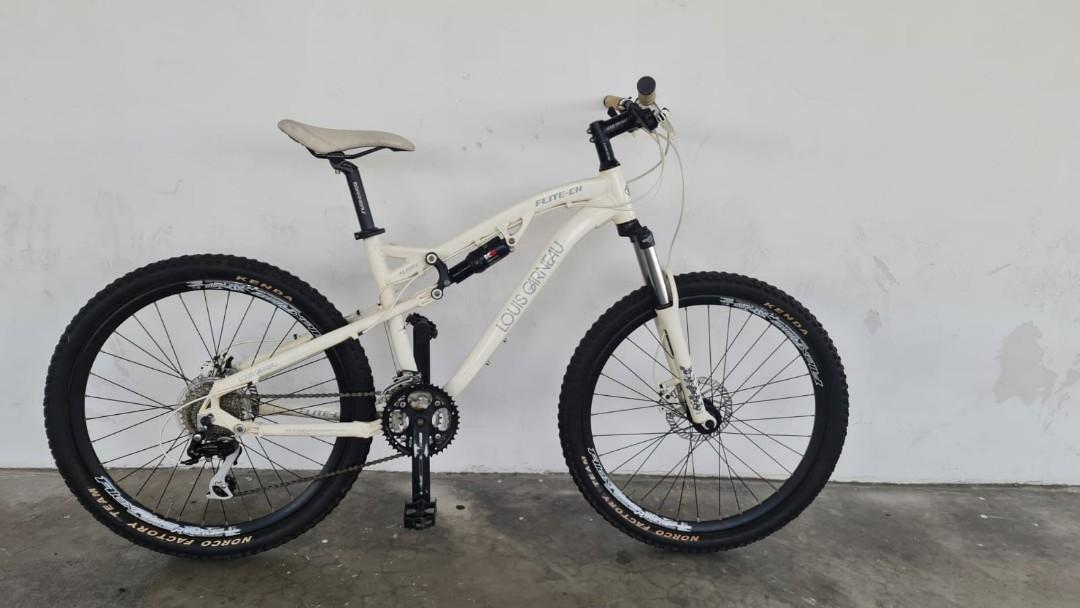 Garneau mtb top