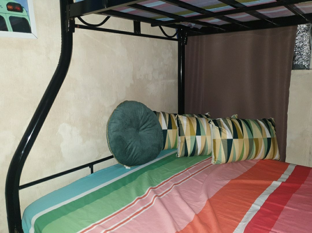 Male Professional Bed Space for rent or Apartment Sharing in Shaw Blvd