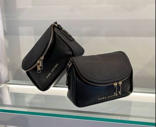 (Category: ) located in . Submitted by brandsdirectshopping (Listing ID 1185980055, Image 1). Description: .