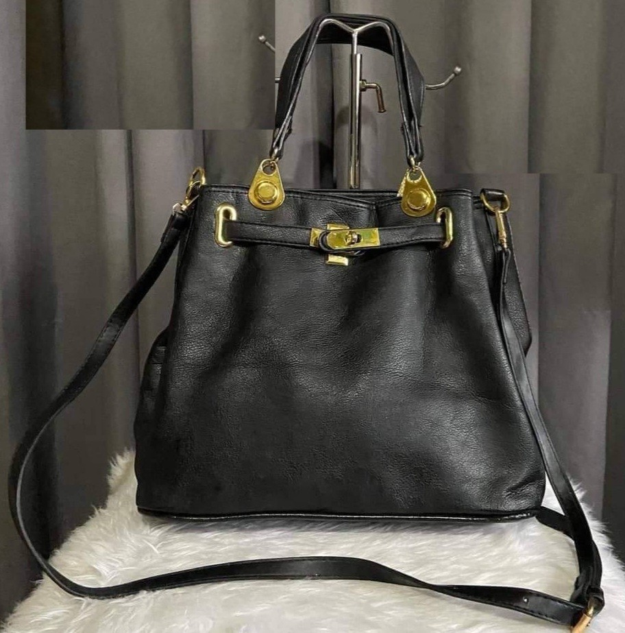 Medium Black Bag 2way (replaced sling), Women's Fashion, Bags & Wallets, Crossbody Bags on