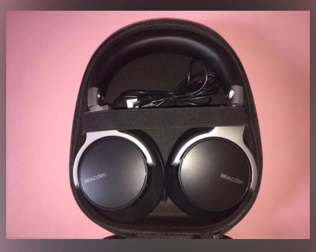 Mixcder E7 Wireless Active Noise Cancelling Bluetooth Headphone