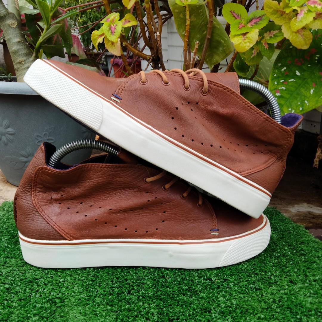 Nike toki premium leather new arrivals